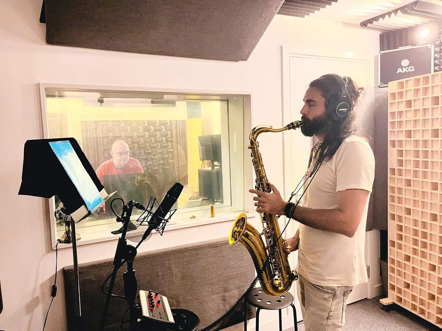 Saxophone 錄音 · Sax session